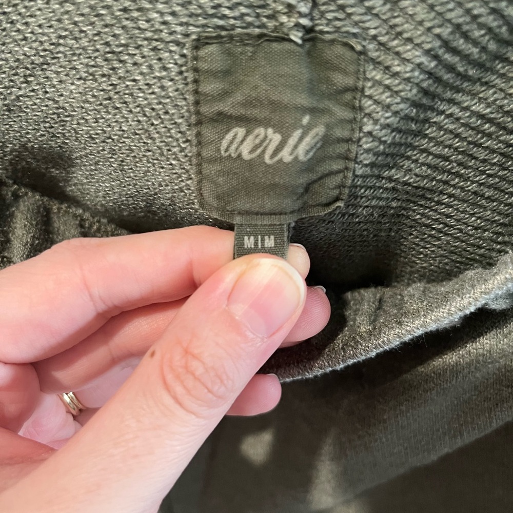 Aerie Endless Summer Green Sweatshirt and Shorts Set - Picture 6 of 8